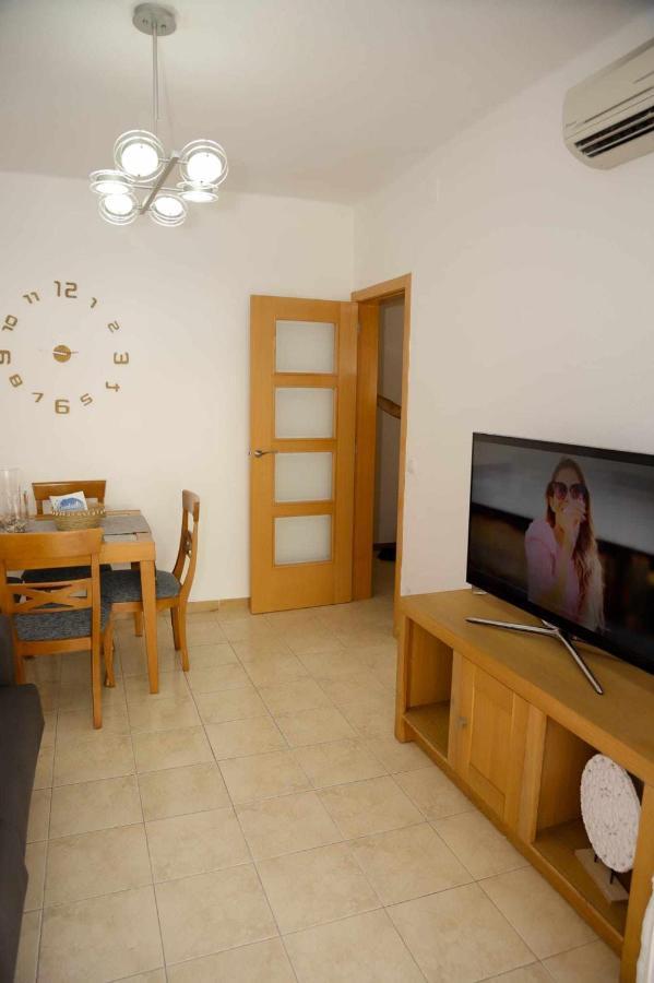 Apartamento En Pleno Centro De Cambrils Apartment Bagian luar foto